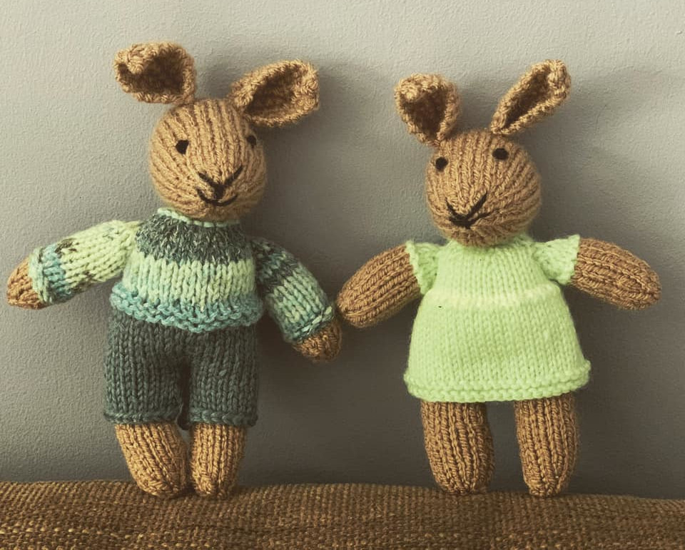 2 bunnies
